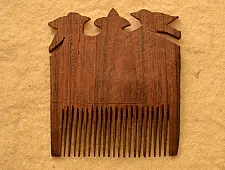 Wooden comb ~Traditional Design