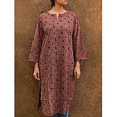 Abrazo ● Ajrakh Kurta ● B