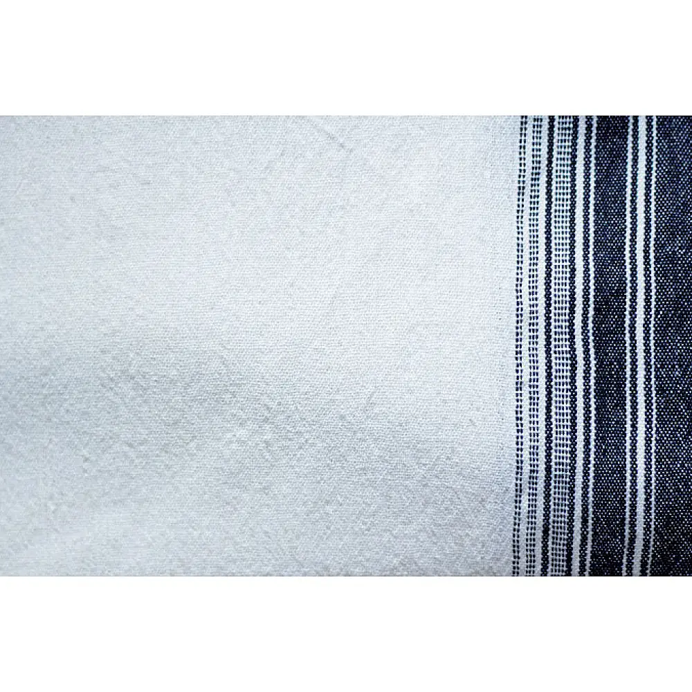 Elegance from the grasslands ~ handwoven woollen stole