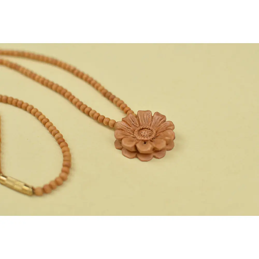 Kadam ♣ Wooden Neckpieces { a }