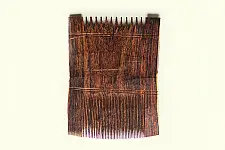 Wooden comb ~ Coupled masterpiece small