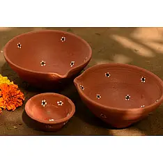 Diya { 1Large + 1Medium + 1Small Diya }