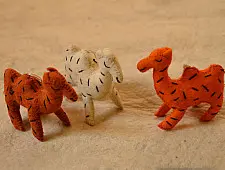 Tis the Season ☃ Felt  Toy⚶ Camels ☃ 5