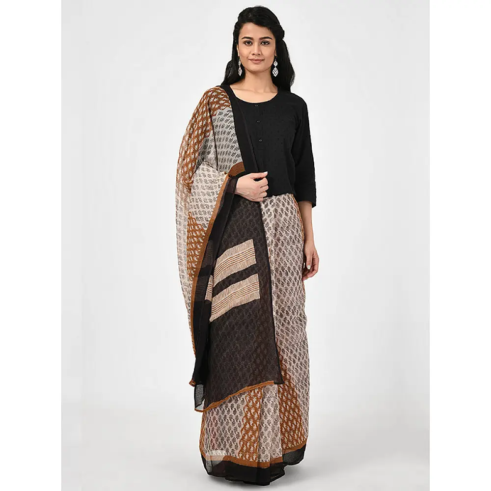 A Breezy Tickle! ☘ Bagru Printed . Kota Cotton Saree ☘ O