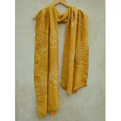 Twinkle Drops ♦ Gajji Silk . Natural Color Bandhani Stole ♦ 15