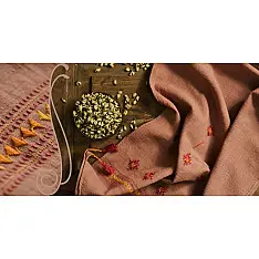 सूफियाना ~ Handloom Cotton . Embroidered stoles { 5 }