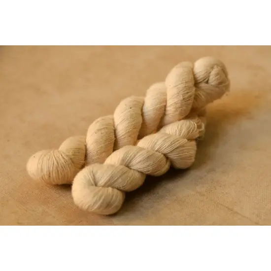 स्वराज ❇ Handspun . Cotton Yarn Grade B ❇ 14 { 250gm }