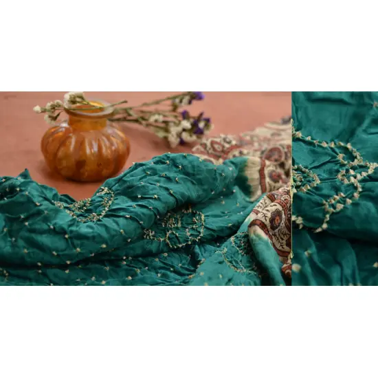 Flavors of fusion★ Ajrakh & Bandhani ★ Gajji Silk Dupatta . J