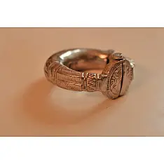 Kanupriya ~ Banjara Vintage Kada ( Two Size Options )