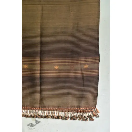 Handwoven cotton bhujodi weaving stoles from kutch