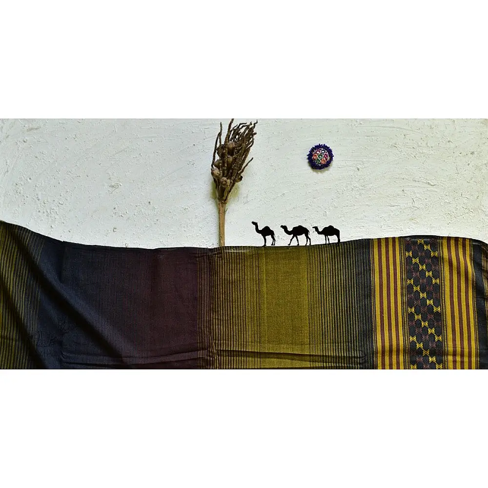 shop online Cotton bhujodi handwoven cotton dupatta 4