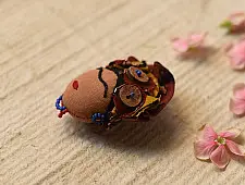 Wearable Art Pieces ✶ Handmade Frida Kahlo Brooch (Two Color Option)