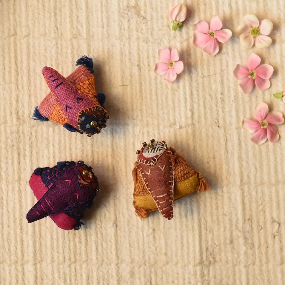 handcrafted gajah elephant fabric brooch pin with kantha embroidery and bead embellishments creative wearable art lapel badge gaatha
