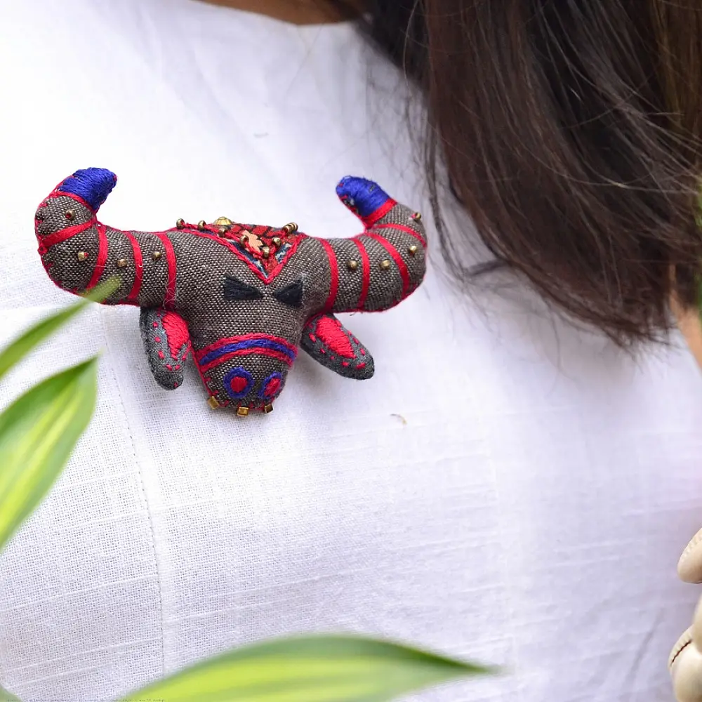 handcrafted bos taurus the bull fabric brooch pin with kantha embroidery and bead embellishments creative wearable art lapel badge gaatha