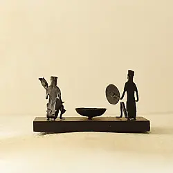 Ahou | Wrought Iron T-light Holder