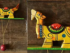 Handmade Wooden Scroll Toy - Camel 