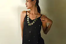Itr .  Jamdani Cotton Handloom Top | Black 