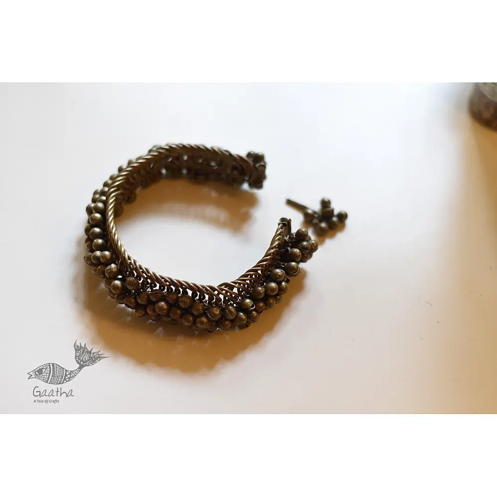 shop Handmade White Metal Antique Payal (Single Piece) 