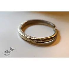 Kanupriya | l Vintage Jewelry - Light Weight Hansli / Hollow Necklace / Poli Hansali / Hollow Hansadi