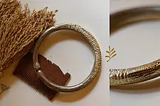 Kanupriya | l Vintage Jewelry - Light Weight Hansli / Hollow Necklace / Poli Hansali / Hollow Hansadi