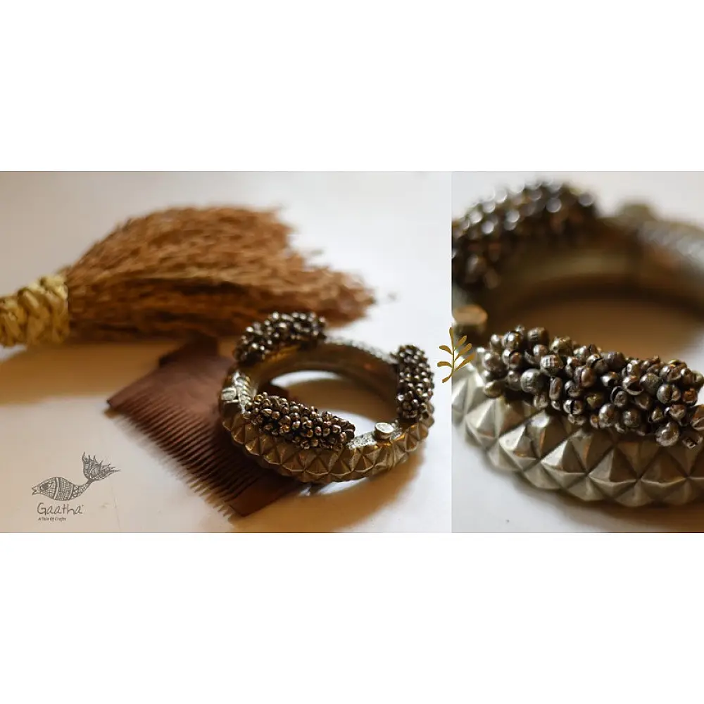 shop Handmade Vintage Jewelry