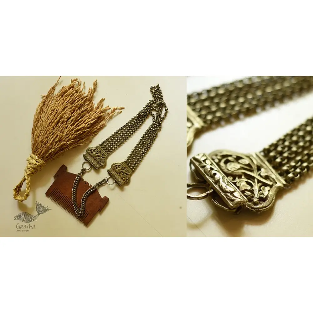 shop Handmade Vintage Jewelry -  Long Necklace