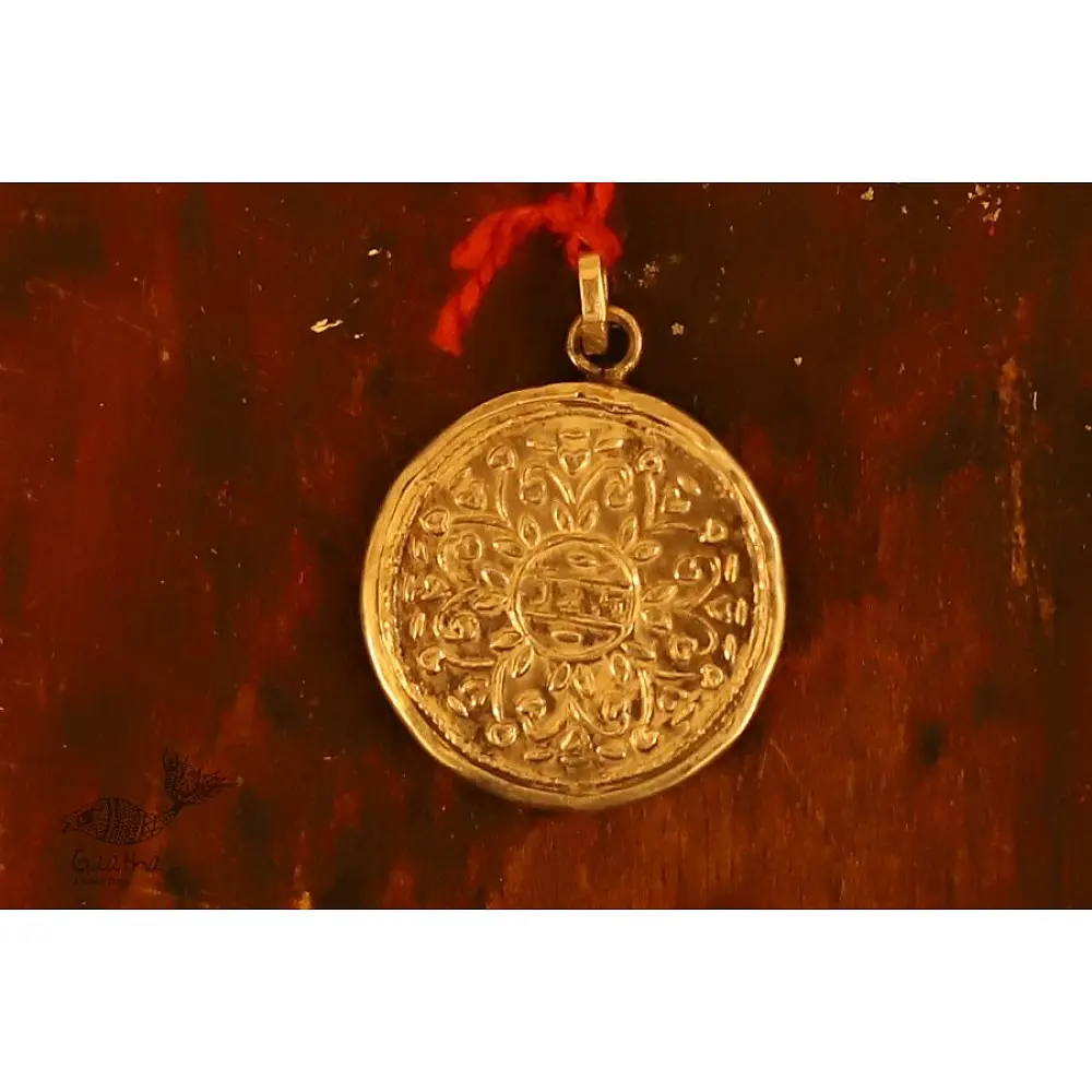 देवसेना * Miniature Painting . Pendant * Sarasvati (B-R)