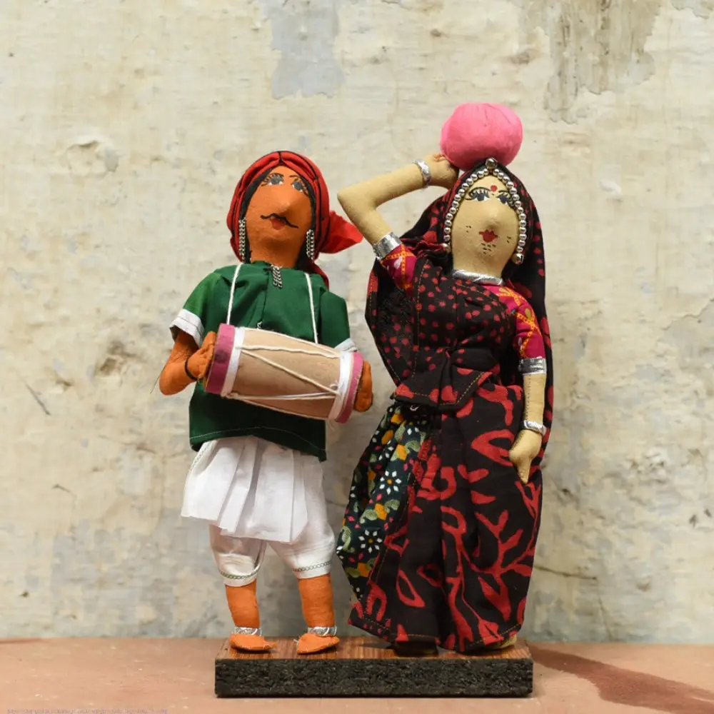 Buy Jhabua Handmade Fabric Doll (Bhil) - Ship to internationally 