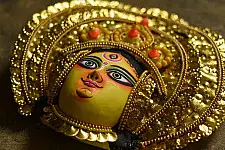 Mukhauta. मुखौटा ~ Chhau Mask ~ Durga (Big / Golden)