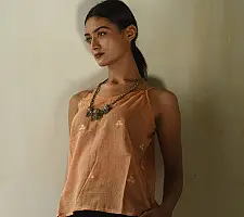 Itr . Jamdani Handloom Cotton Top | Apricot
