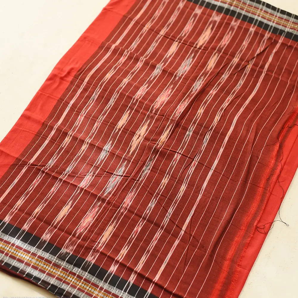 Cotton weaves ~ Ikat Saree Red