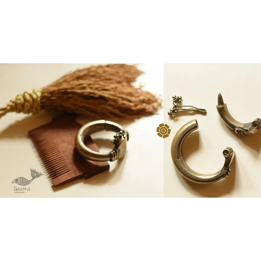 shop Handmade Vintage Jewelry - Gunghru Bangle / Bracelet 