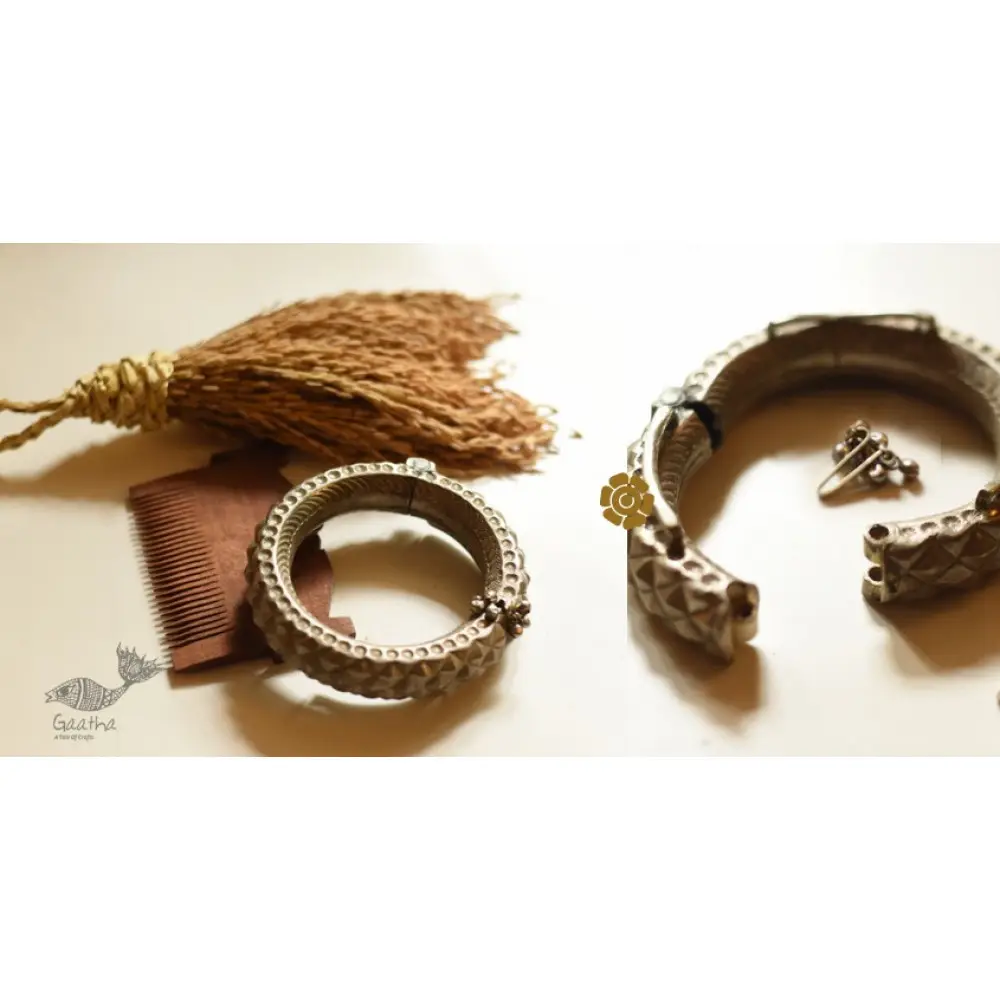 shop Handmade Vintage Jewelry - Bajubandh