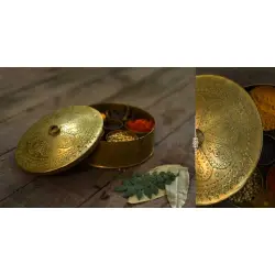 Ahar ✽ Brass ~ Spice box - Six jars inside  ( 6" x 6" x 3" Small Masala Daan )