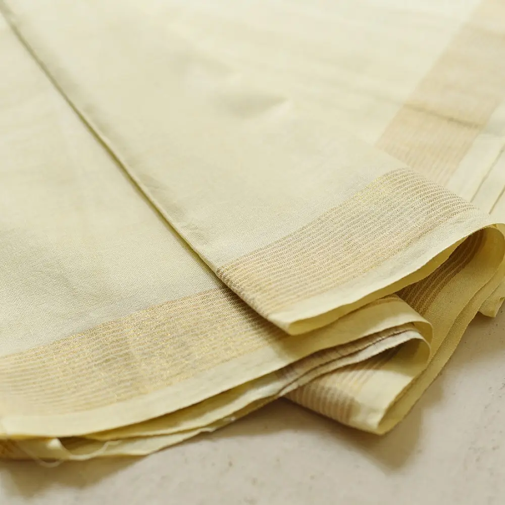 shop Handloom Cotton x Cotton Off White Dhoti Khes - Zari Border