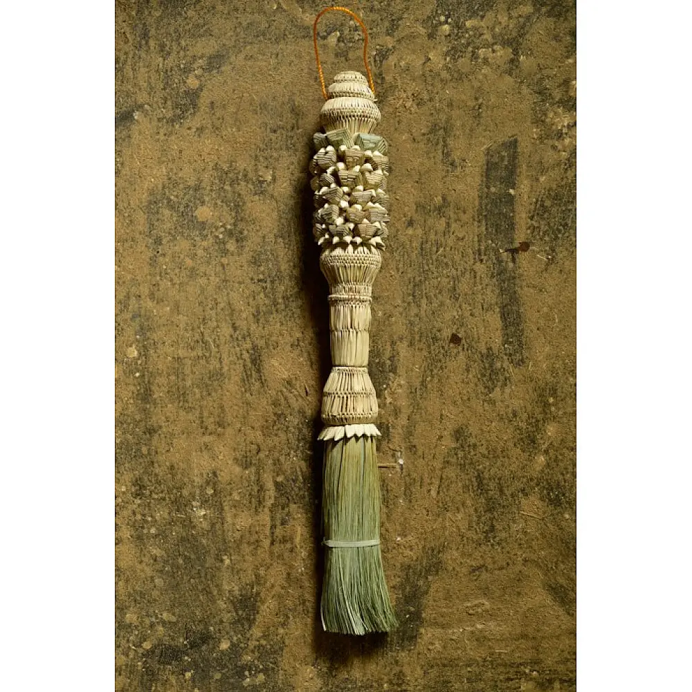 designer date leaves broom - Decorative Wall Handing 