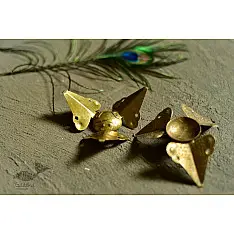 Ahar ✽ Brass ~ Candle Stand / Diya (Single Piece) ✽ 23