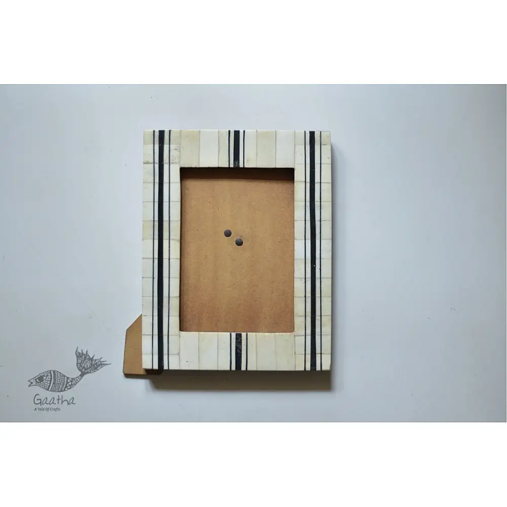 shop Wood & Bone photo frame