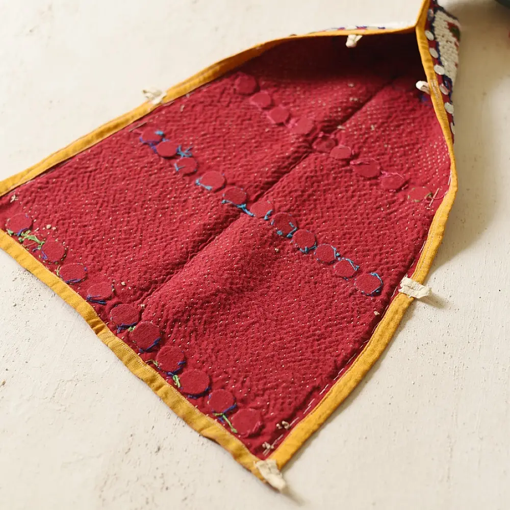 Bead Work ~ Antique Cow Horn Cover