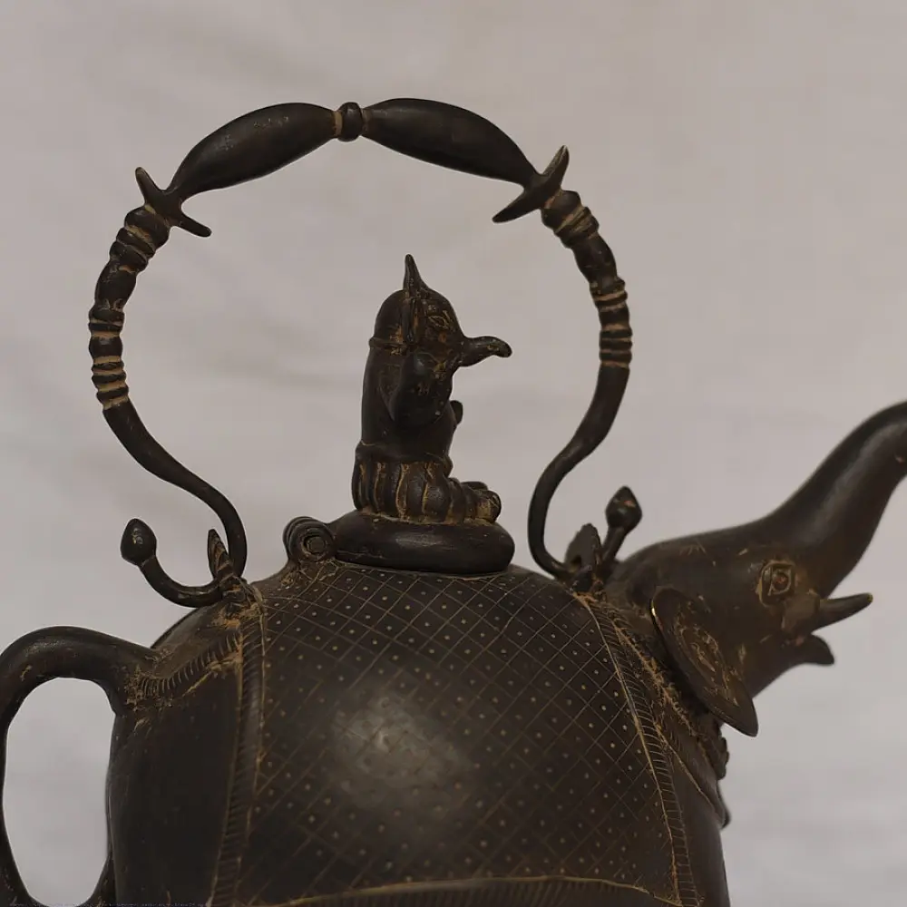unique old bell metal handicrafts