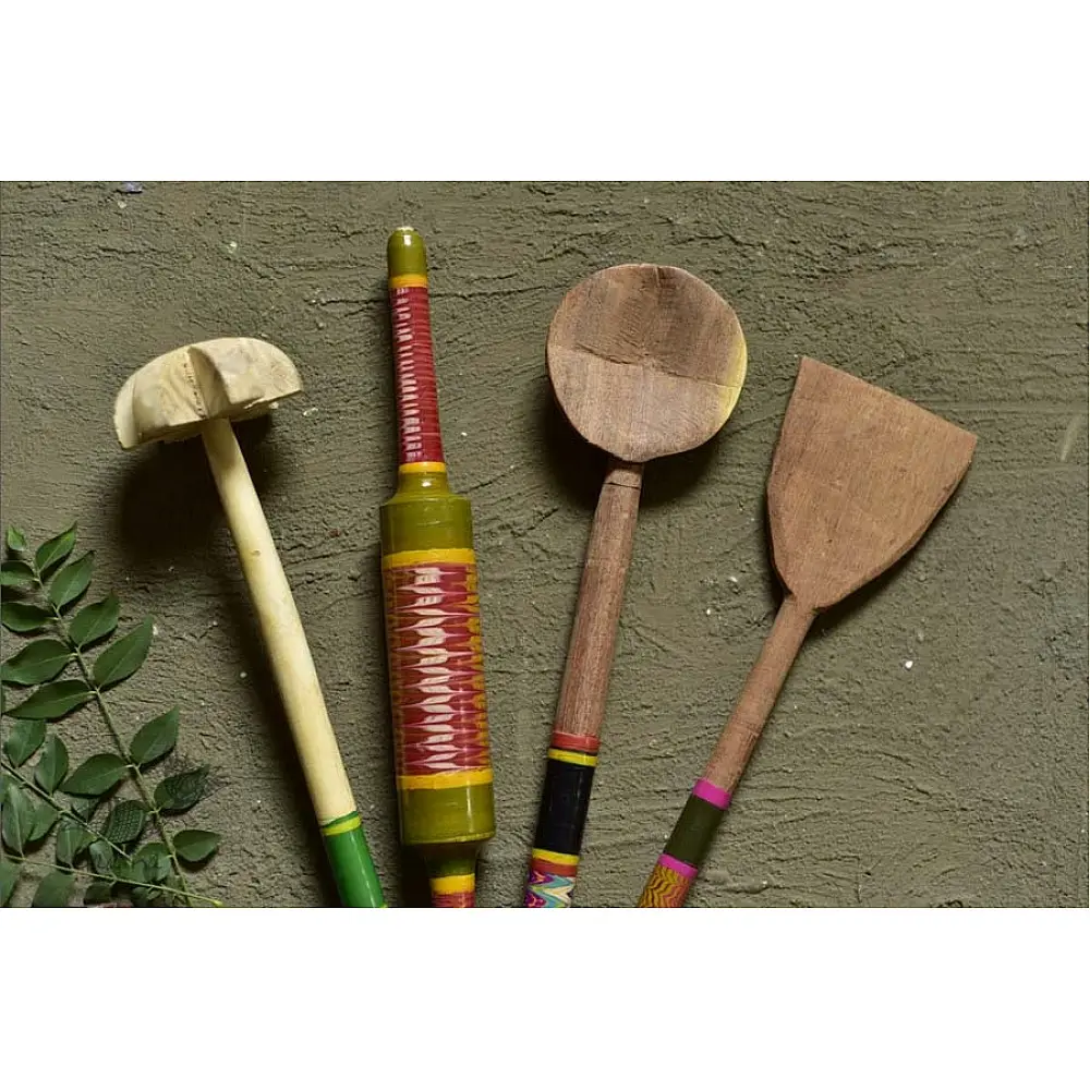 Rasoi ✯ Kutch lacquer ladles { Set of Four } ✯ 2