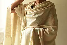 Pasham | Kashmiri Shawl ~ Pure Pashmina & Sozni Jamawar Embroidery