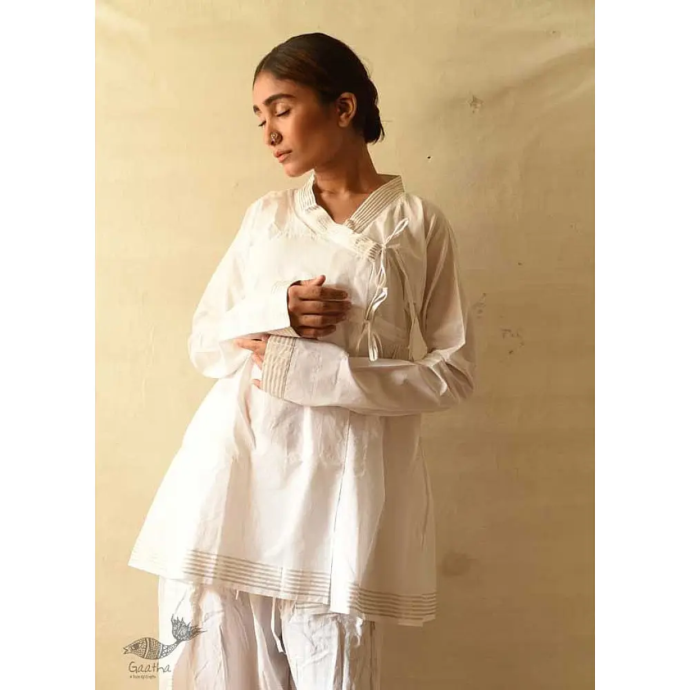 shop Handloom Cotton - Stitched Plain White Kediyu