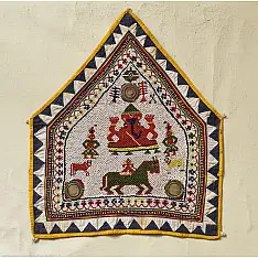  प्राचीन | Antique Bead Hanging - Ganesha Chakda (26 x 22 inch)