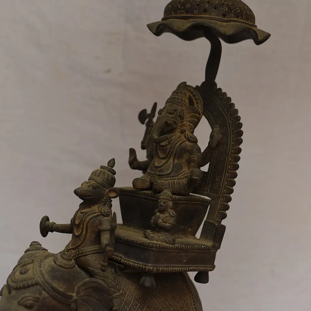 Shop Antique from Khajuraho Brass Ganesh Rath With Mushak & Gajraj