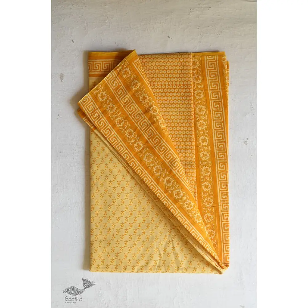 Shop Gaamthi Block Print Cotton Saree
