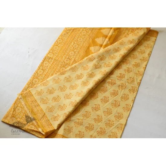 Shop Gamthi Print pure cotton saree