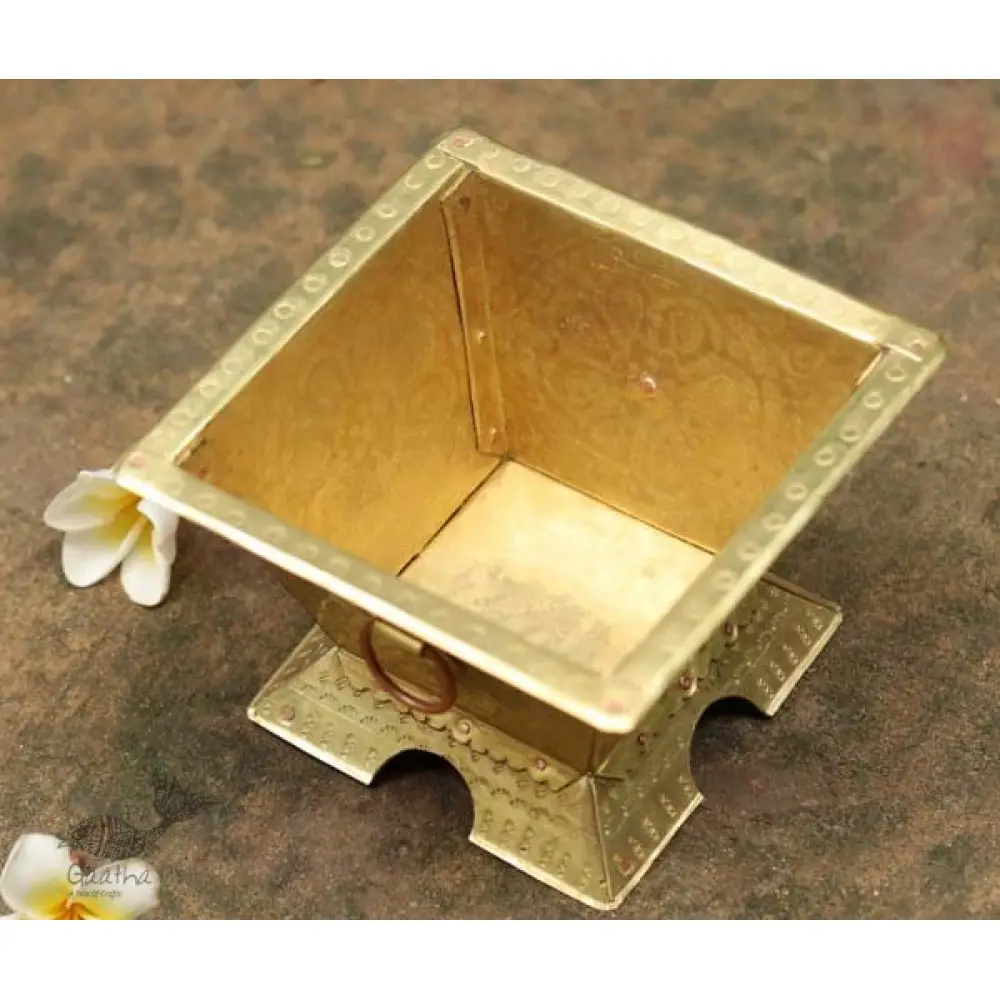 shop handmade brass Havankund - Small