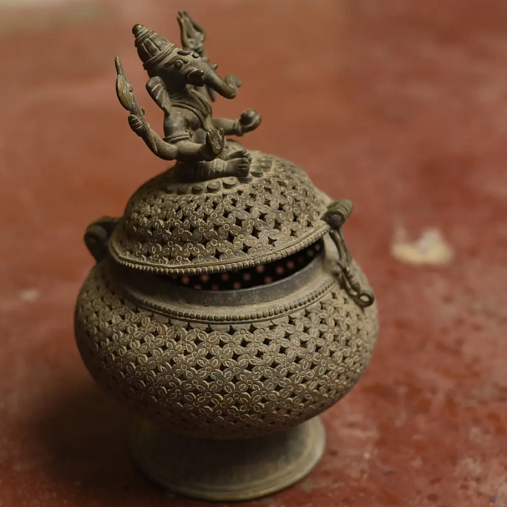 Shop Antique brass item from khajuraho