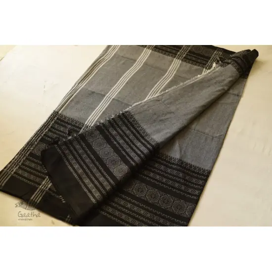 Traditional Bengali cotton Black & Grey Saree